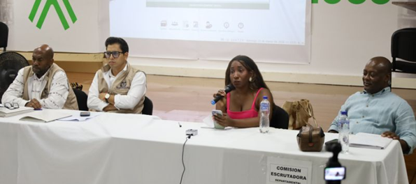 A comprar ropa y manteca de cacao para subir a Bogotá